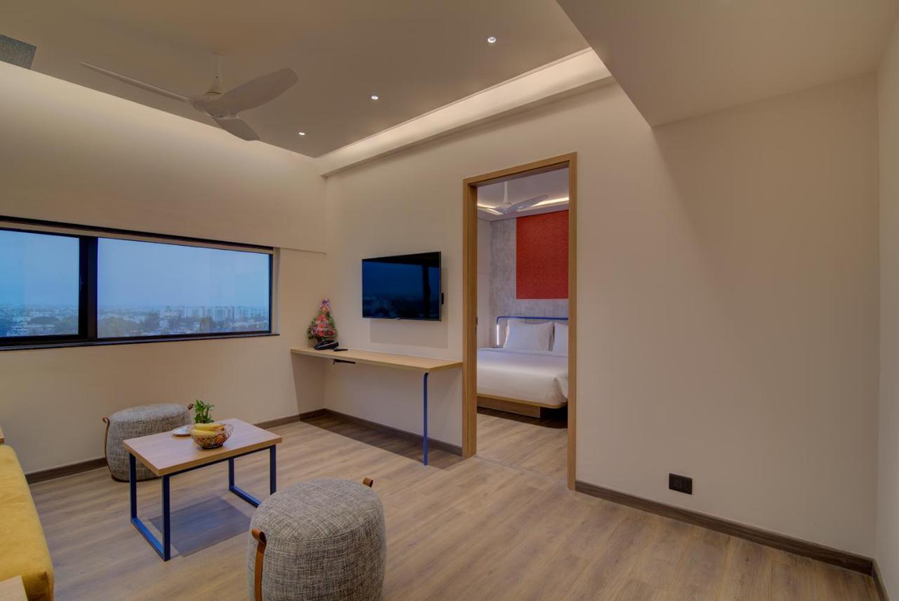 7 Apple Hotel Nashik Zewnętrze zdjęcie